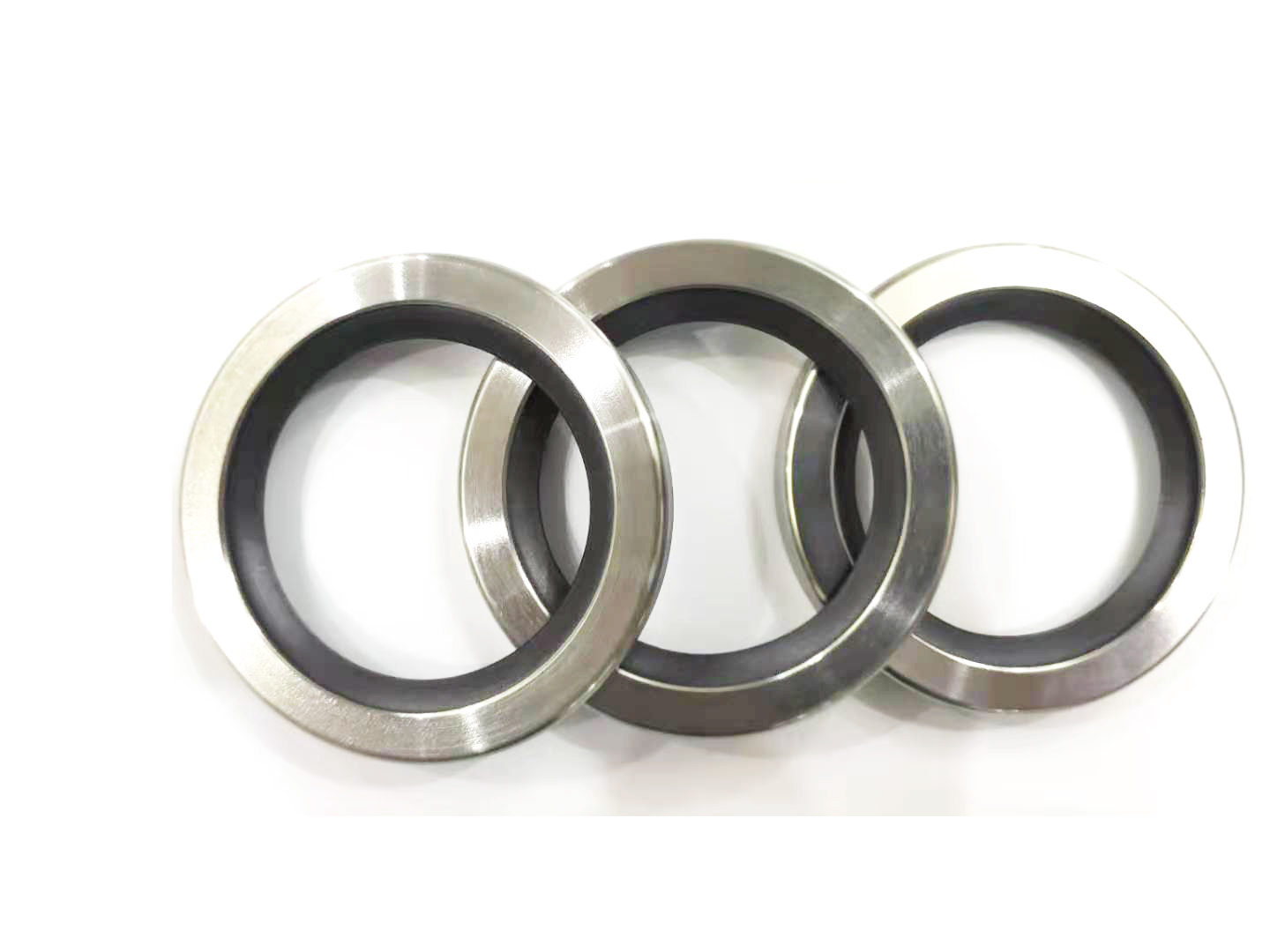 PTFE iron shell oil seal with doubl